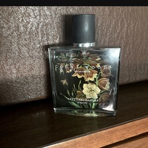 Cocoa Woods Perfume by Nest